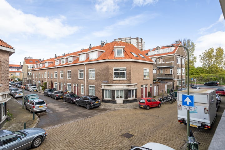 View photo 54 of Namensestraat 55