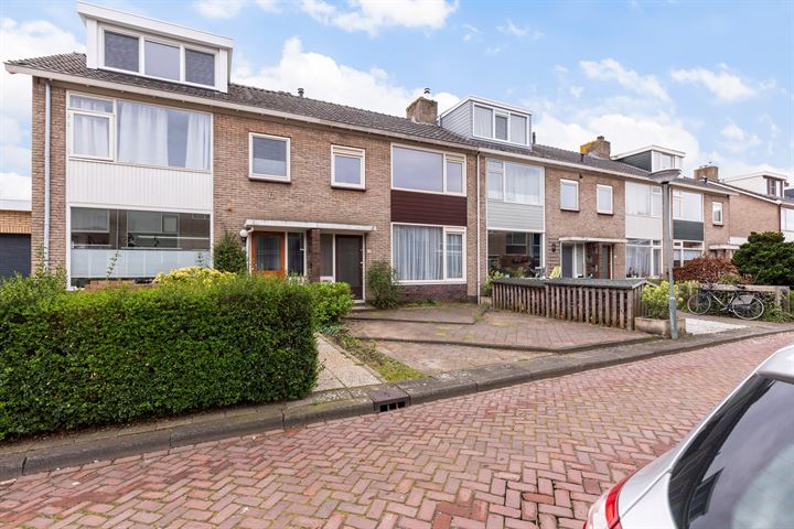 Bekijk foto 36 van Van Schendelstraat 19