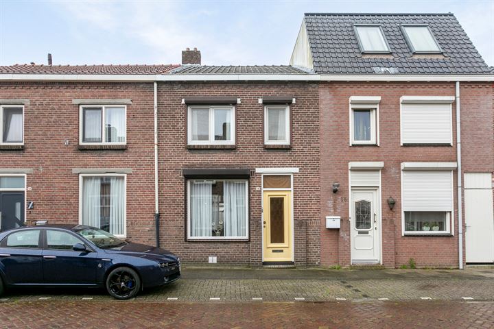 View photo 1 of Jeroen Boschstraat 14