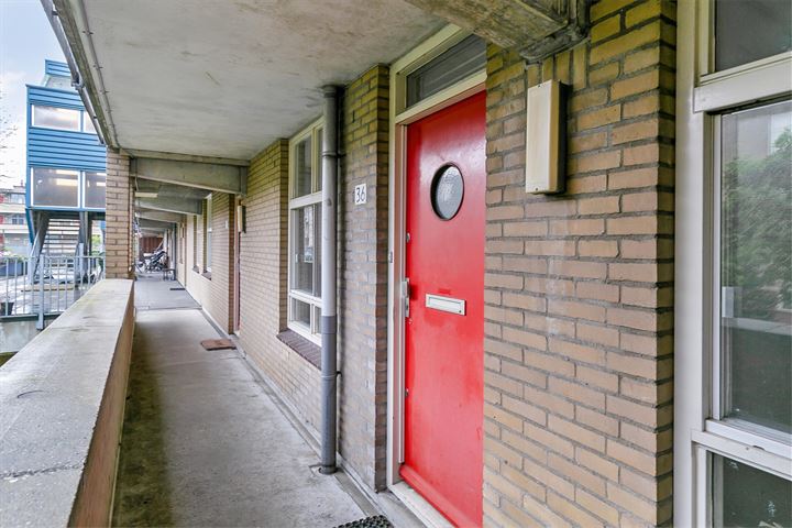 Bekijk foto 4 van Toutenburgstraat 36