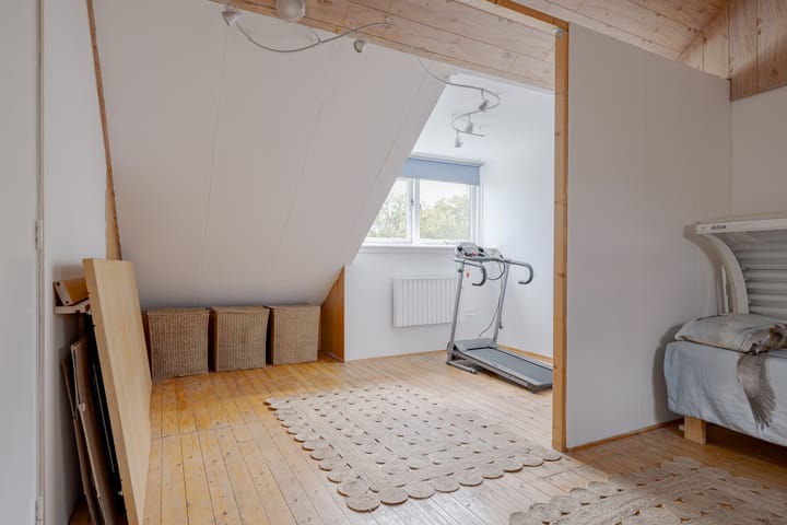 Foto 46 van Oudgenoegstraat 11-B