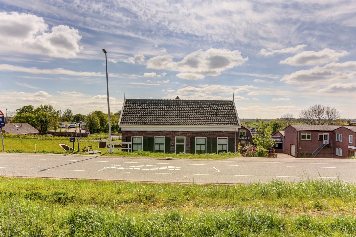 View photo 4 of Lekdijk 436