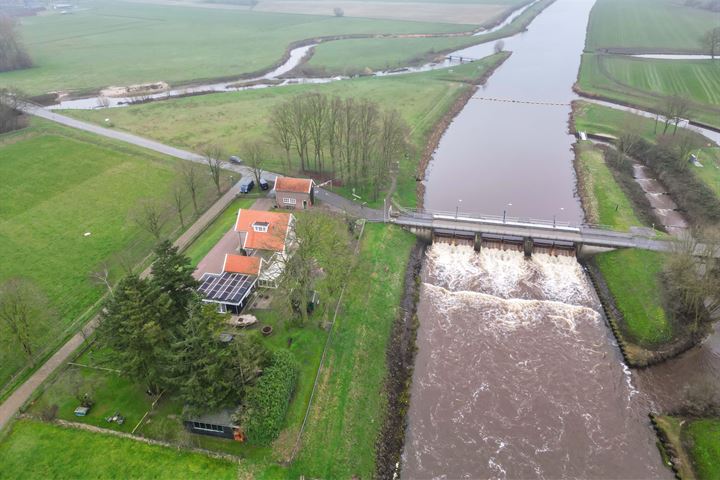 Bekijk foto 3 van Junnerweg 9