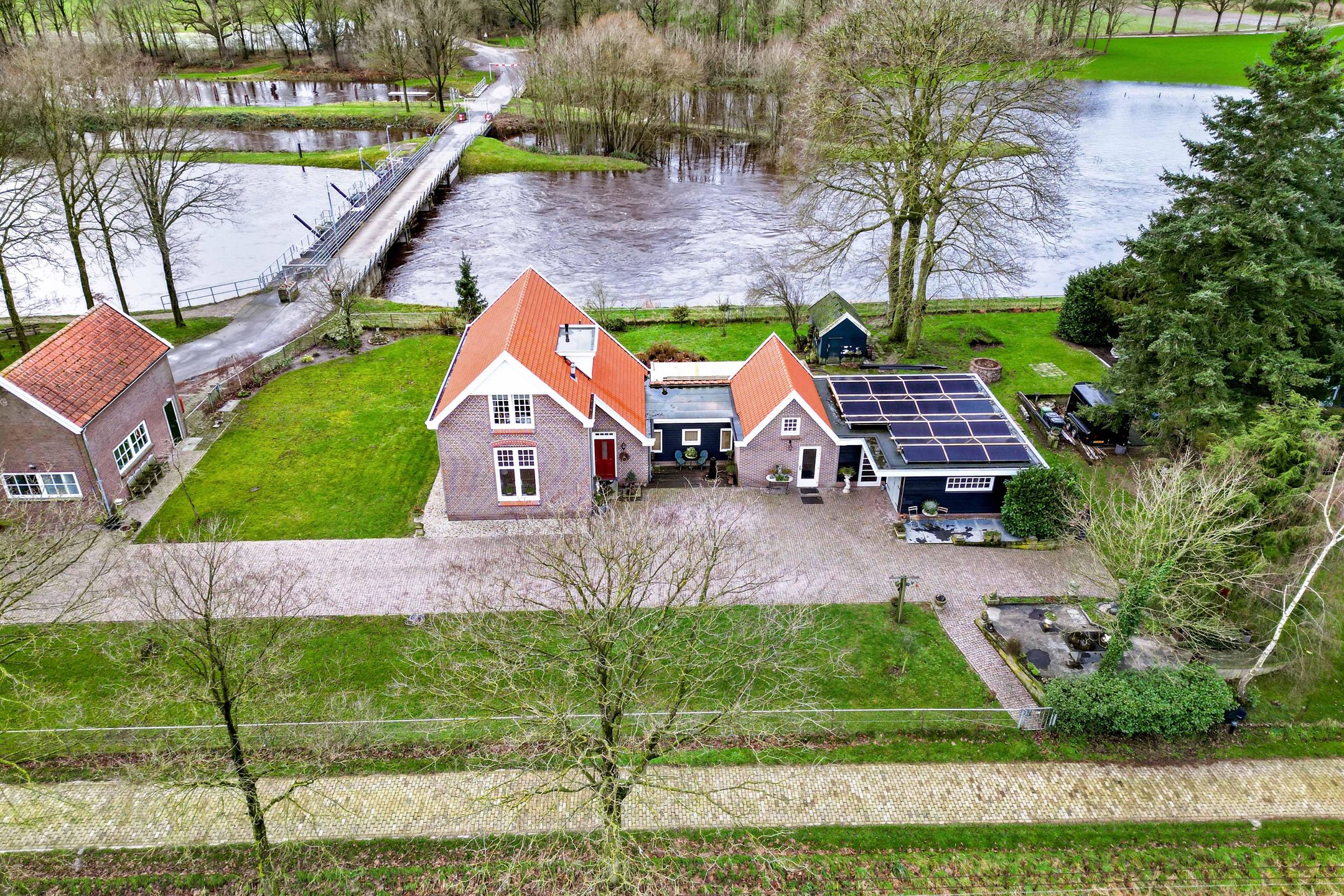 Foto 63 van Junnerweg 9