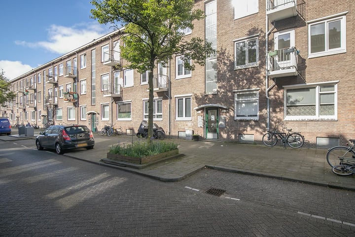 Bekijk foto 2 van Klaverstraat 61-B