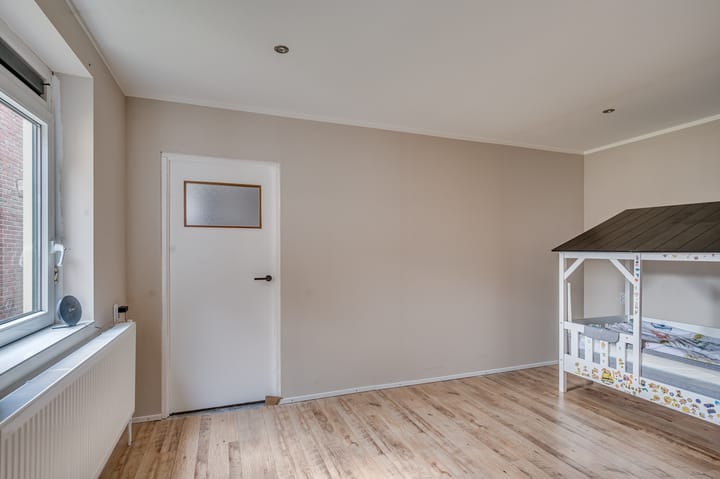 Foto 25 van Jan Franssenstraat 4