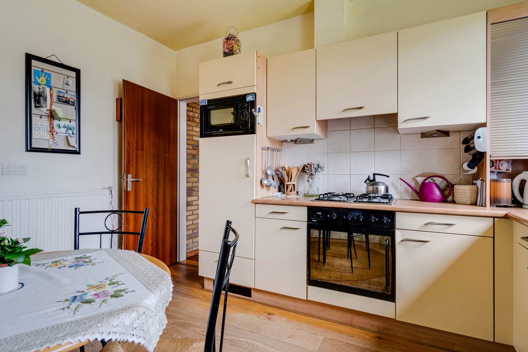 Foto 8 van Binnenweg 6