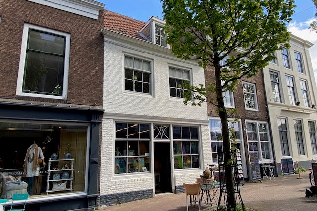 View photo 2 of Segeersstraat 41