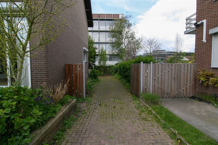 Bekijk foto 30 van Mockstraat 27