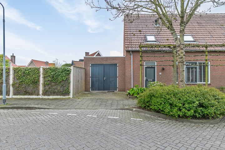 Bekijk foto 5 van Bouwluststraat 32