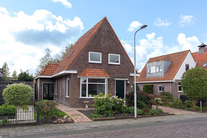 Bekijk foto 1 van Hoofdstraat West 81