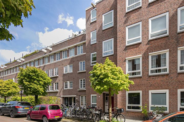 Bekijk foto 2 van Danie Theronstraat 33-2