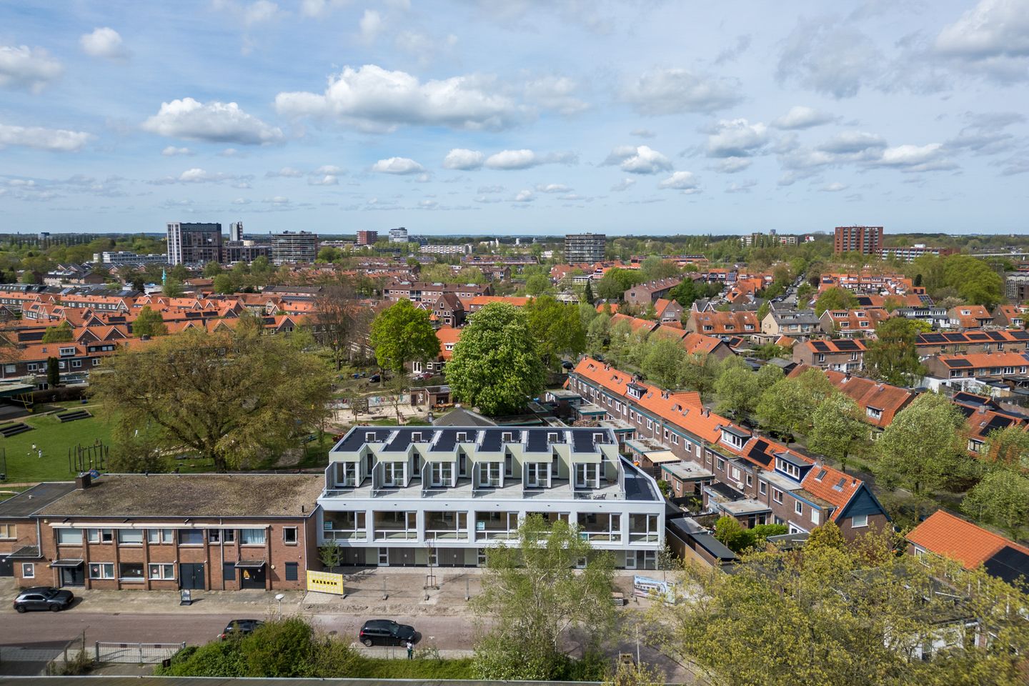 Foto 44 van Dirk Loogenstraat 18