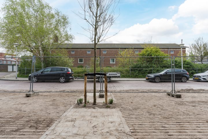 Foto 39 van Dirk Loogenstraat 20