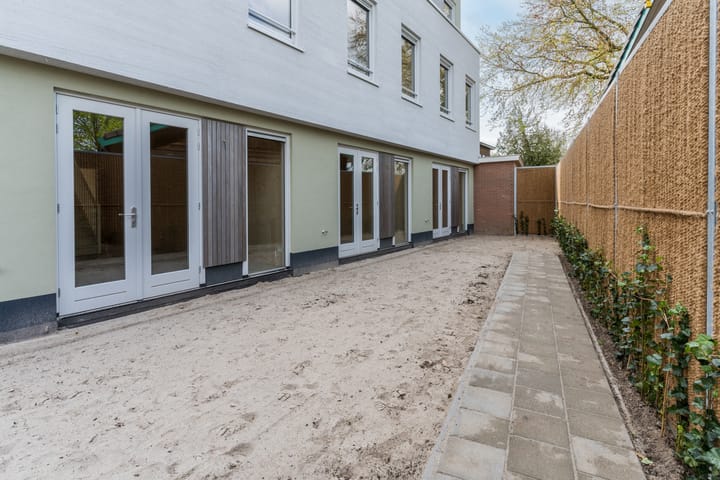 Foto 41 van Dirk Loogenstraat 20