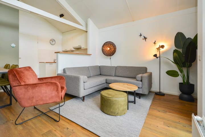 Photo 5 of Landweerswal 2-082