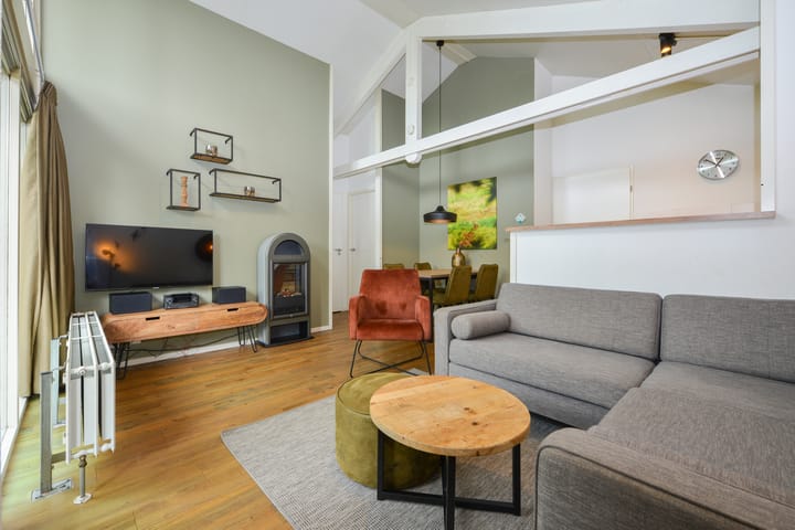 Photo 6 of Landweerswal 2-082