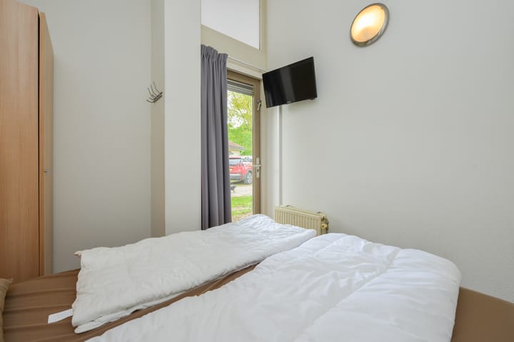 Photo 13 of Landweerswal 2-082