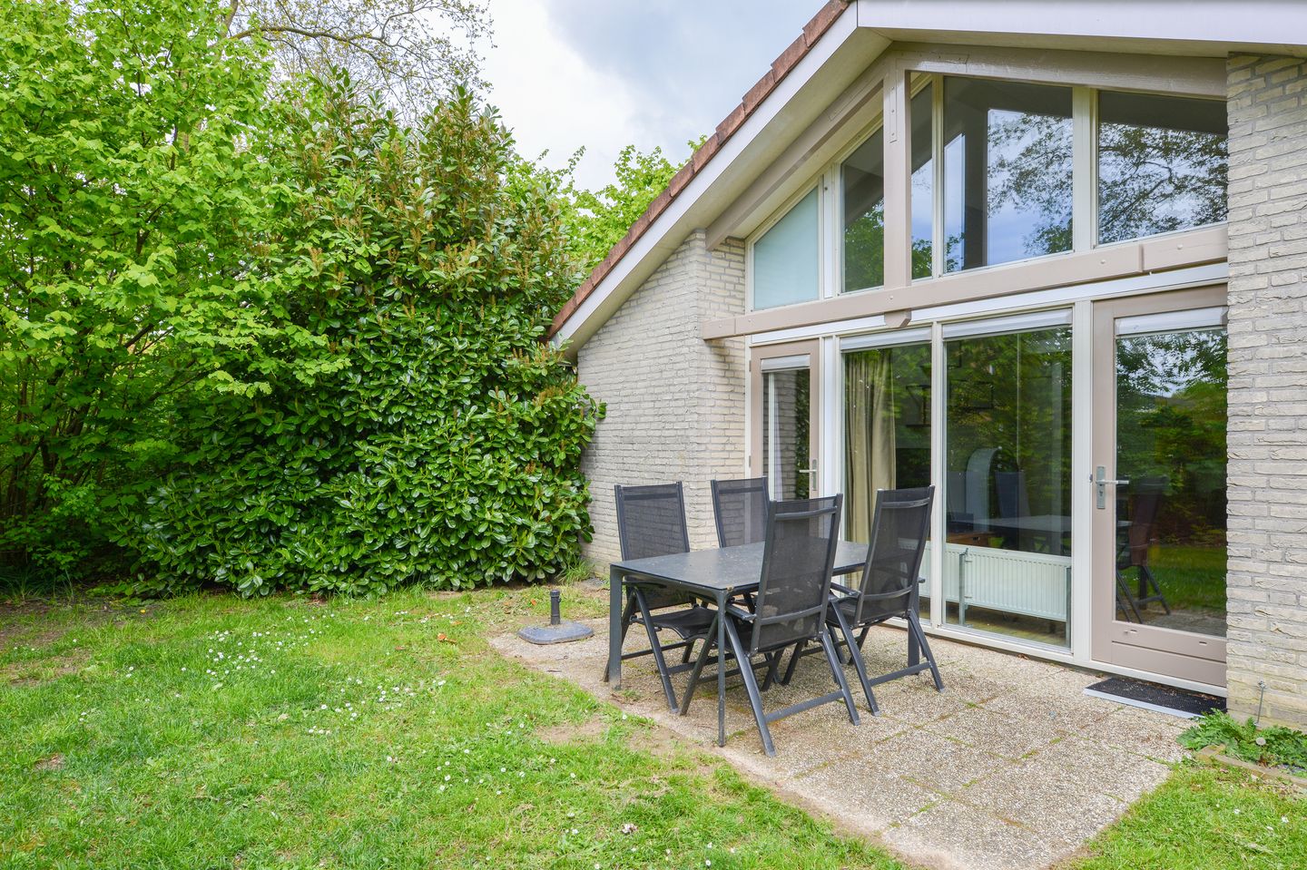 Foto 20 van Landweerswal 2-082