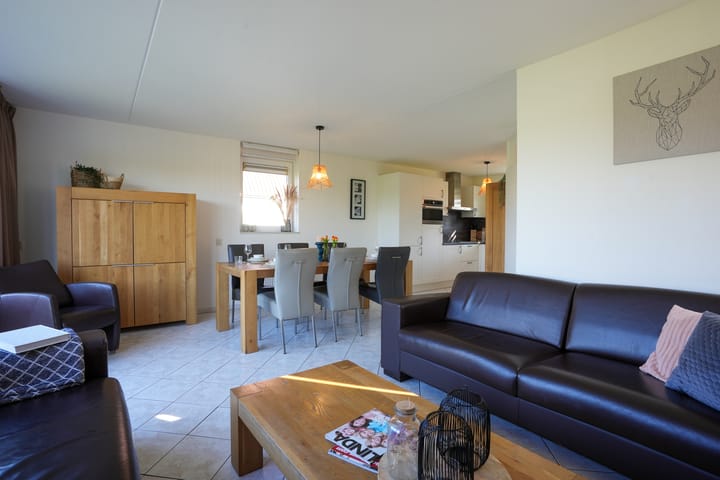 Foto 10 van in 't Broek 5-30