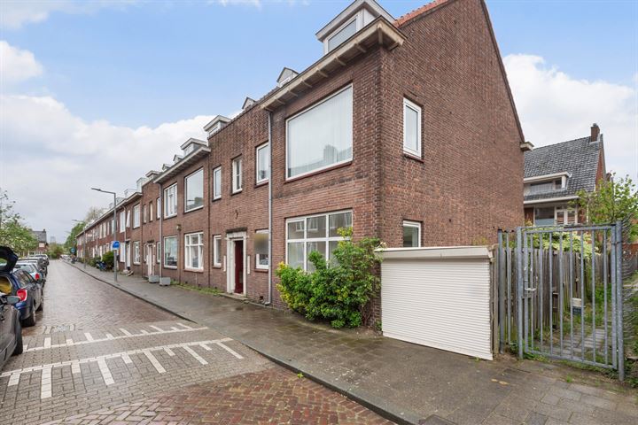 Bekijk foto 2 van Nieuwenhoornstraat 122-A