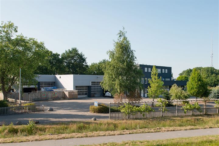 Lauwers 6, Assen