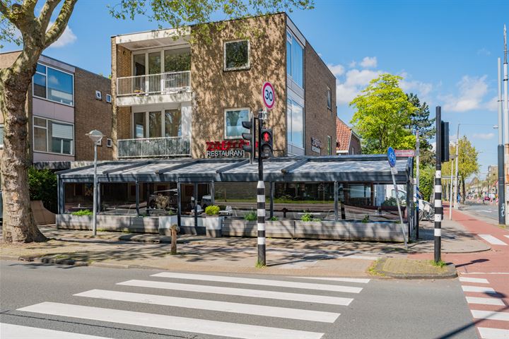 Bekijk foto 32 van Helmholtzstraat 79-H