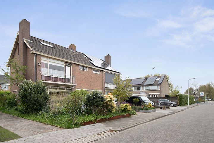 Bekijk foto 5 van Hugo de Grootstraat 15