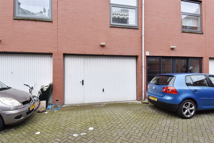 Bekijk foto 34 van Wesselsstraat 16