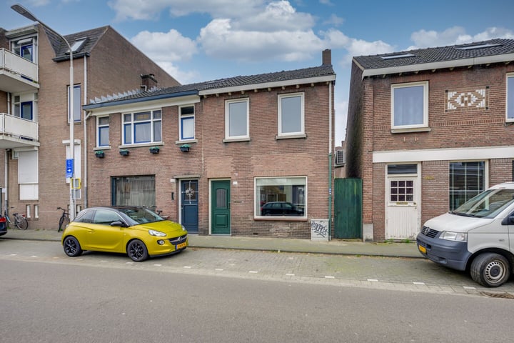 Bekijk foto 1 van Hoefstraat 267