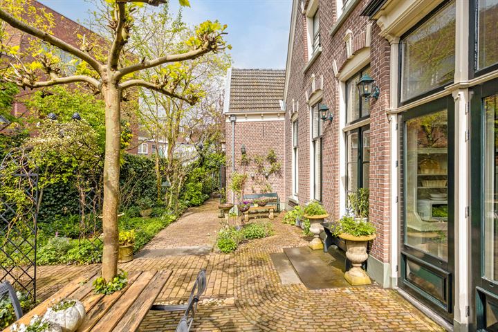 Bekijk foto 56 van Meddosestraat 39