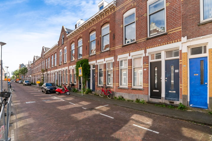 Bekijk foto 3 van Adamshofstraat 126