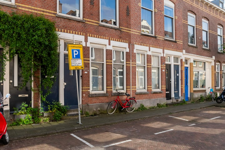 Bekijk foto 28 van Adamshofstraat 126