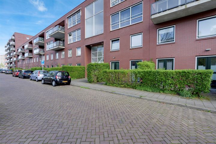 Bekijk foto 5 van Soendastraat 49