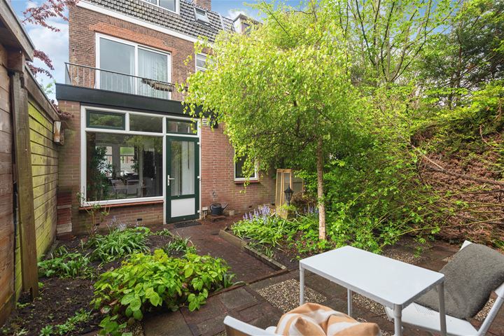 Bekijk foto 11 van Nicolaas van der Laanstraat 19-ZW