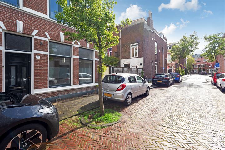 Bekijk foto 24 van Nicolaas van der Laanstraat 19-ZW