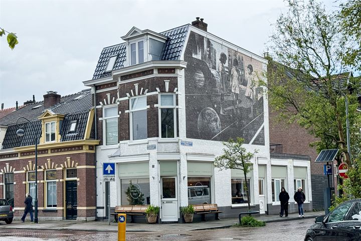 Bekijk foto 26 van Nicolaas van der Laanstraat 19-ZW