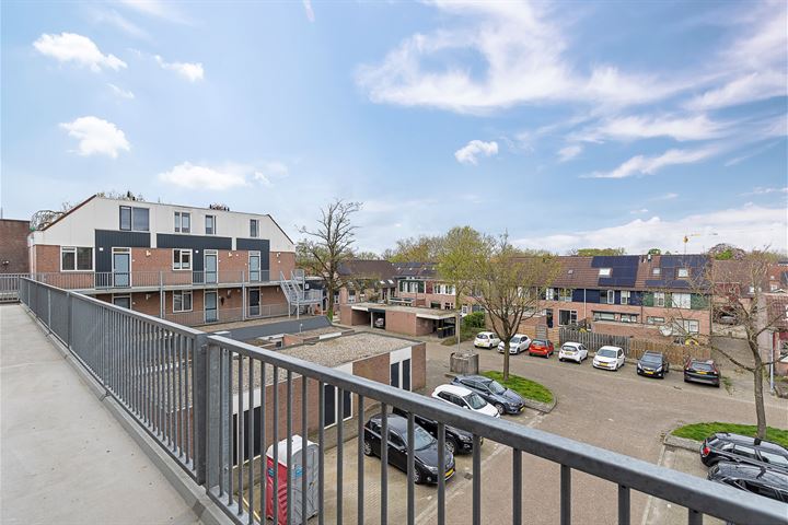 View photo 22 of Locomobielstraat 40