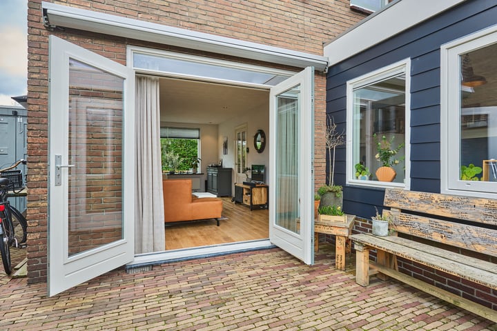 Bekijk foto 33 van Teunis Slagterstraat 15