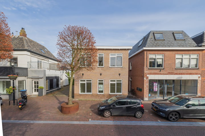 View photo 33 of Hoofdstraat 125-B