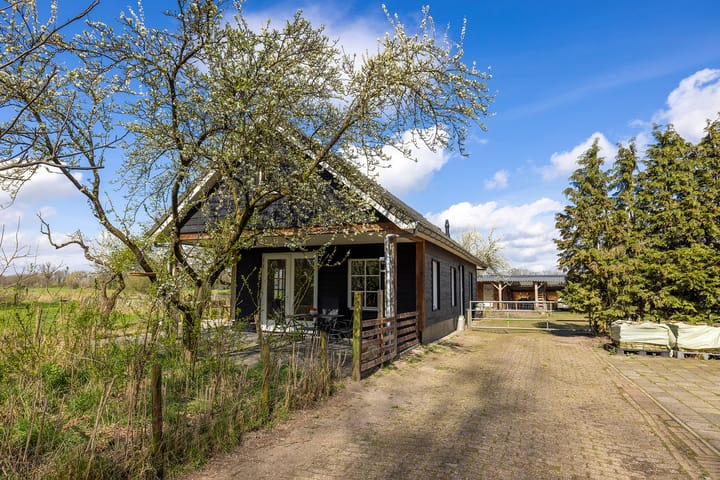 Foto 23 van Warfveendijk 20