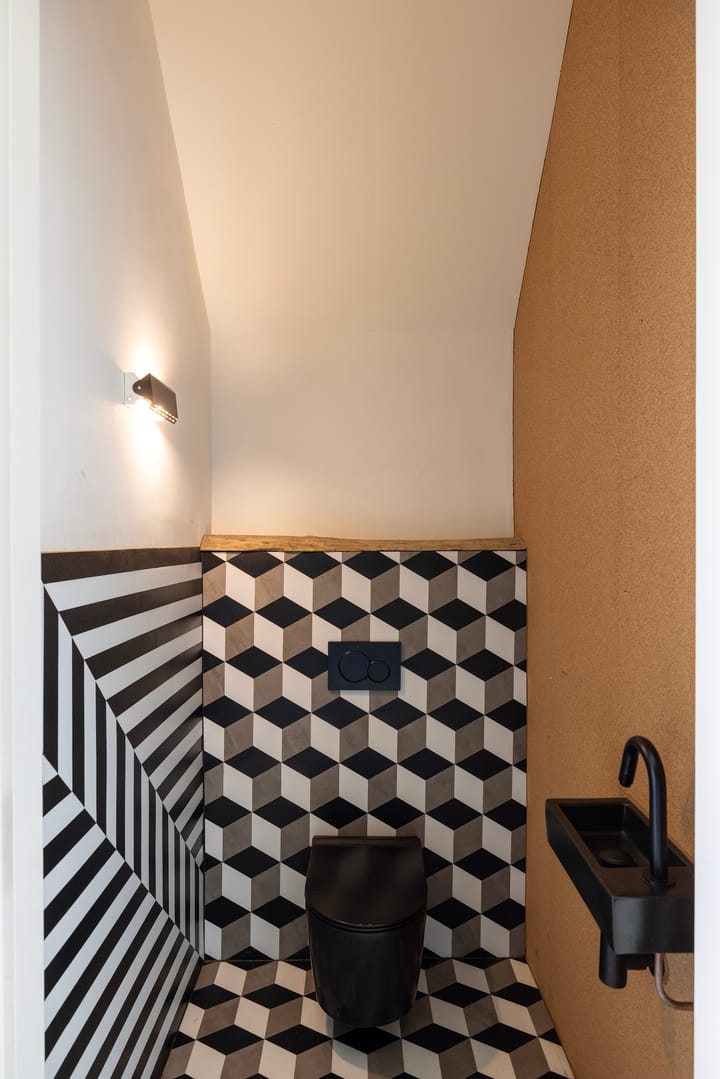 Foto 12 van Warfveendijk 20