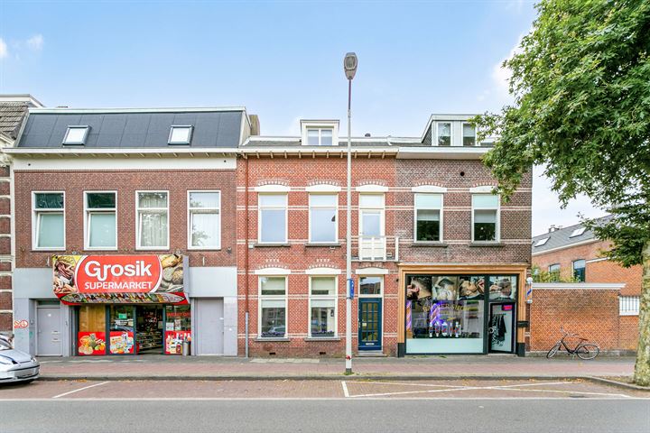 Bekijk foto 31 van Bredasestraat 4