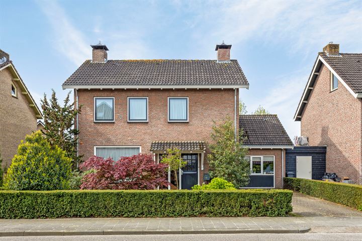 Bekijk foto 43 van Veldstraat 11