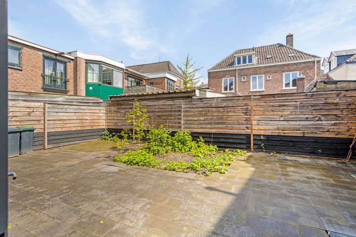 Foto 23 van Vlashofstraat 6