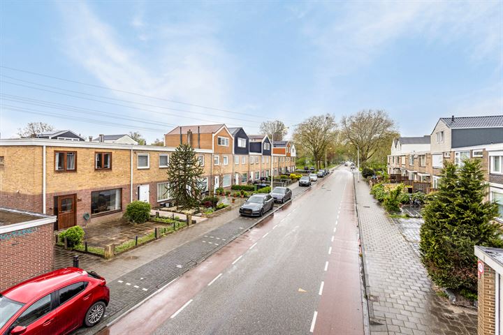 View photo 9 of Veldbloemenweg 30