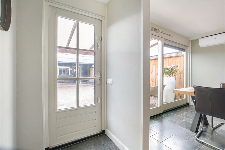 View photo 37 of Elsenerstraat 54-A