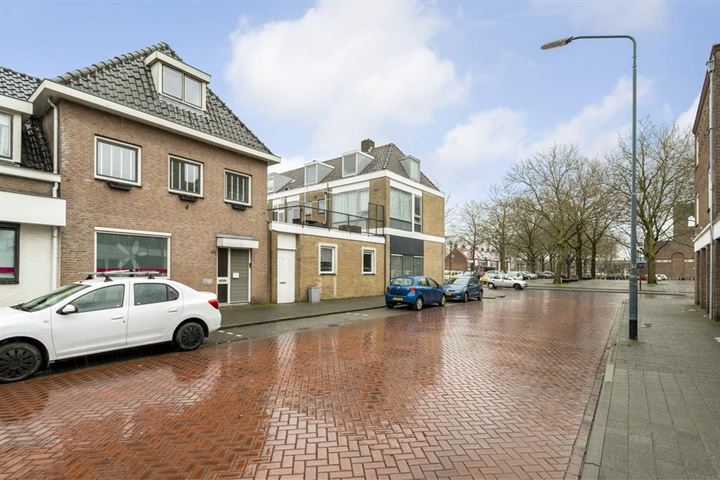 Bekijk foto 2 van Flierstraat 53