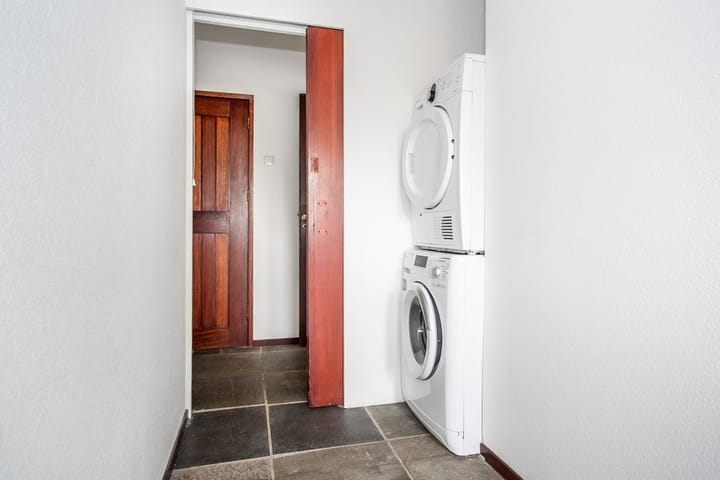 Photo 43 of Europaboulevard 57