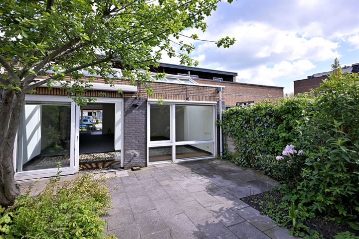 Bekijk foto 37 van Willem Kesstraat 3